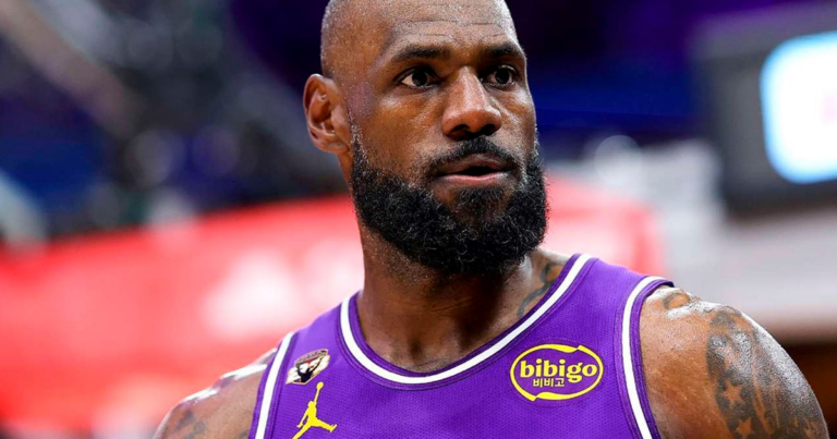 LeBron James está fora do Lakers!