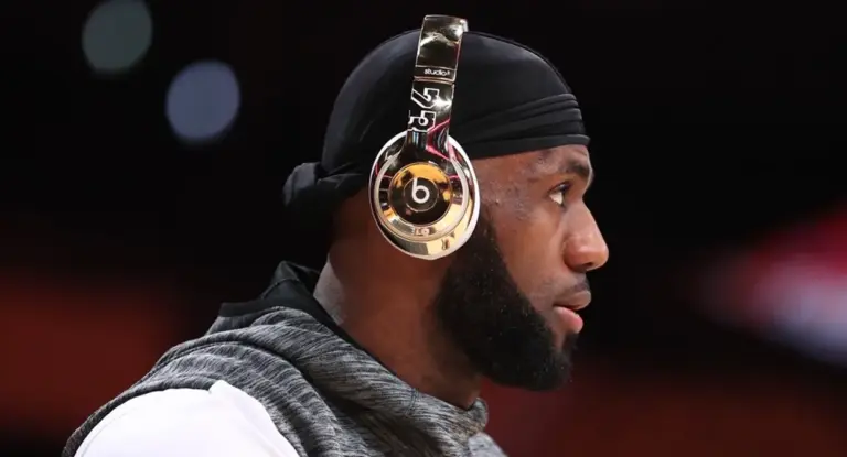 Heat, Warriors e Cavs: onde LeBron James vai jogar