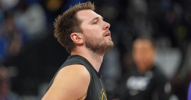 Luka Doncic atualiza status de lesão após quase 3 meses de tratamento