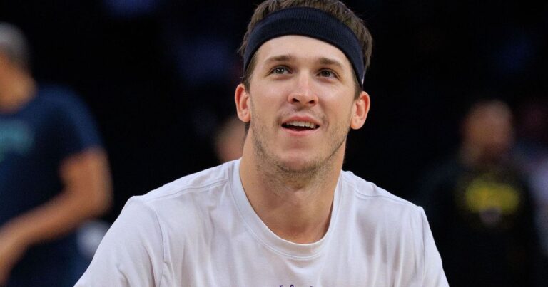 Os bastidores da renovação de Austin Reaves com o Lakers