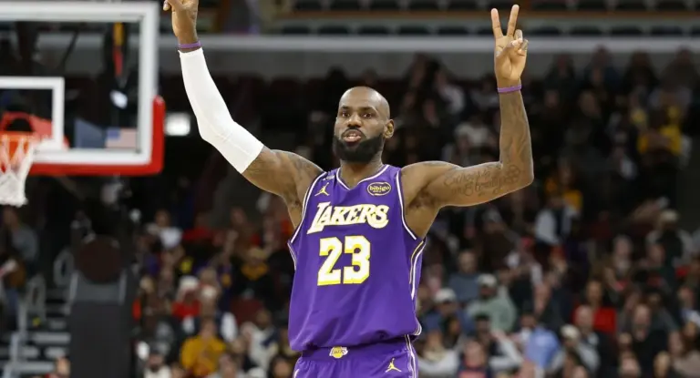 Ideia de troca levaria LeBron James ao New York Knicks