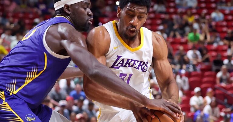Lakers cai na semifinal da Summer League para o Warriors
