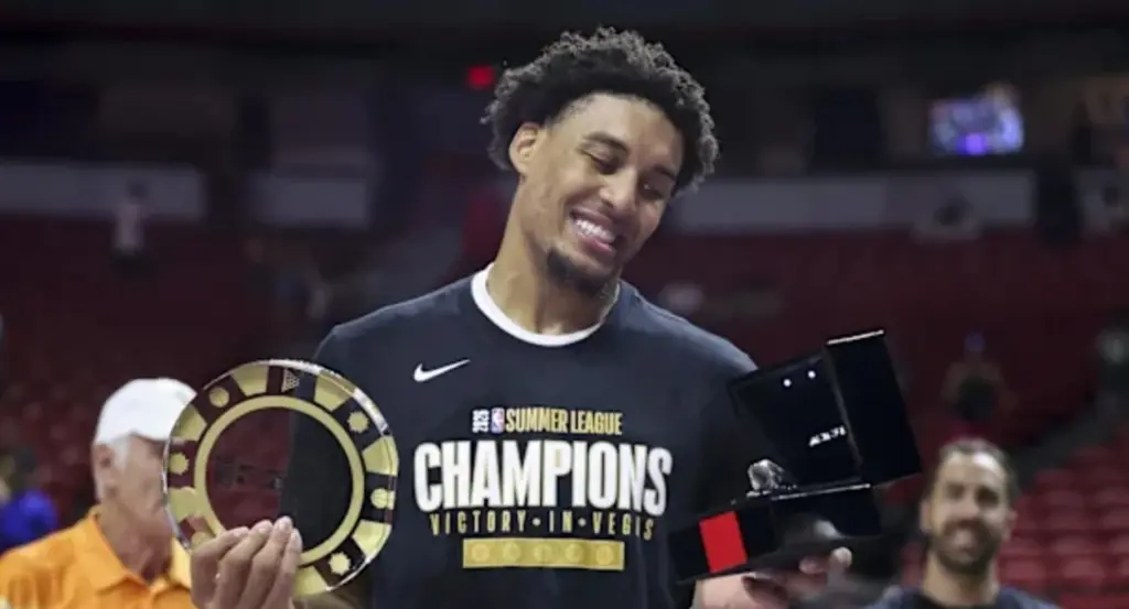 Yaxel Lendeborg brilha e Warriors é campeão da Summer League