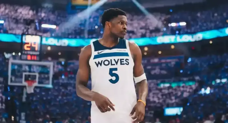 Anthony Edwards: "Não sou o rosto da NBA porque não fui campeão"