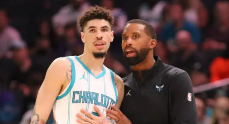 Técnico do Hornets quebra o silêncio sobre troca de LaMelo Ball