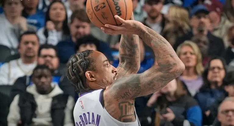Cinco jogadores para o Warriors na agência livre