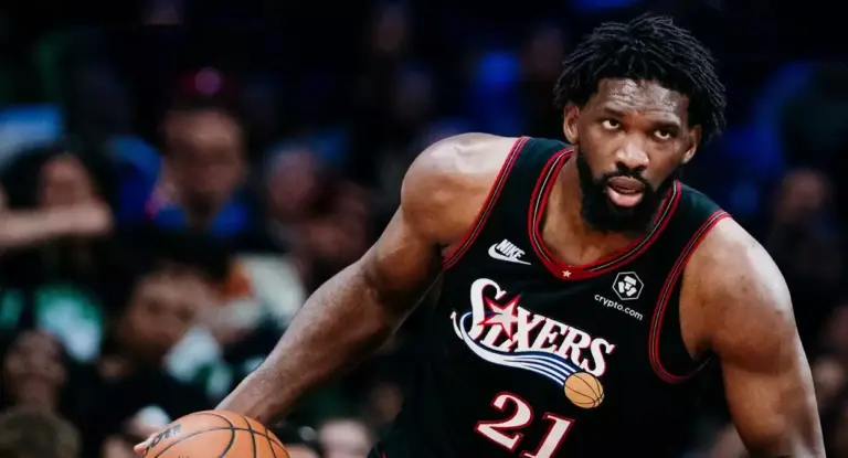 "LeBron James vai despertar 'melhor Joel Embiid'", prevê analista