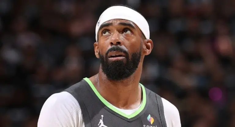 Celtics se reforça com Mike Conley e Mitchell Robinson
