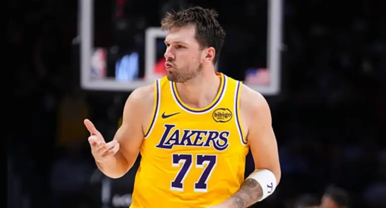 Luka Doncic se anima com reforços do Lakers