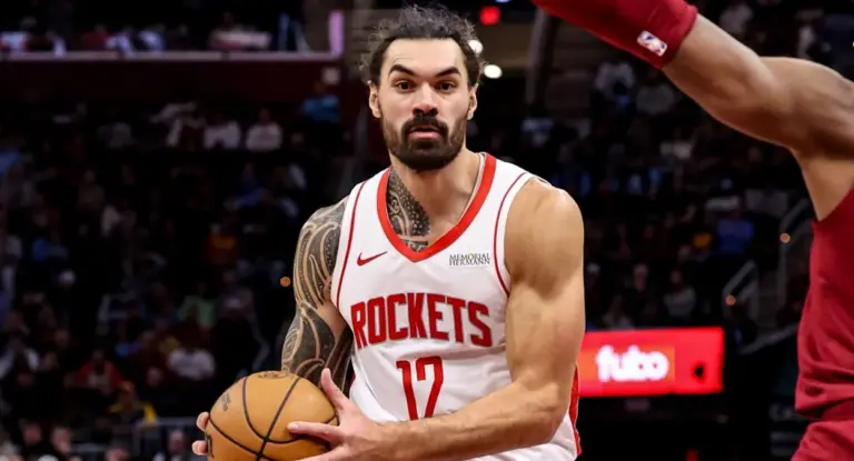 Steven Adams: "É muito mais fácil jogar de pivô na NBA hoje"