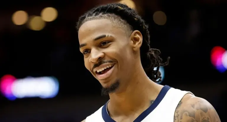 Novo técnico do Blazers se anima após conversa com Ja Morant
