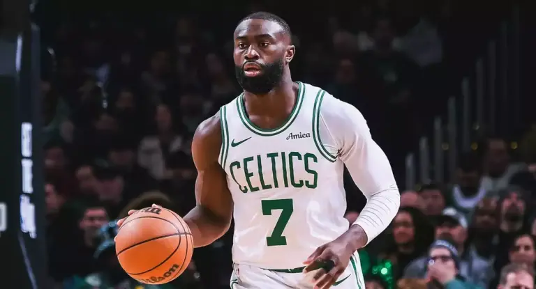 "Sentiremos falta de Jaylen Brown", admite auxiliar do Celtics após troca