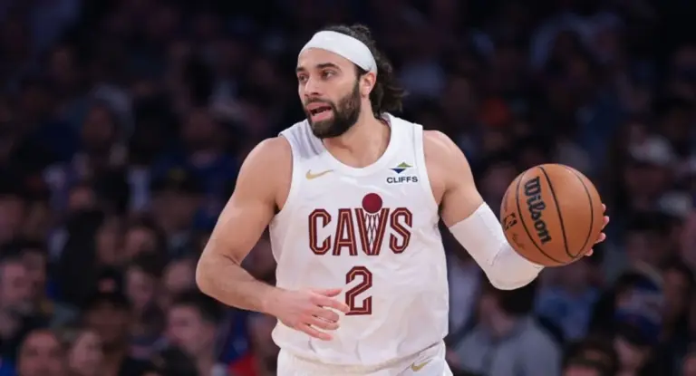 Após troca de armador, Cavaliers tenta despachar Max Strus