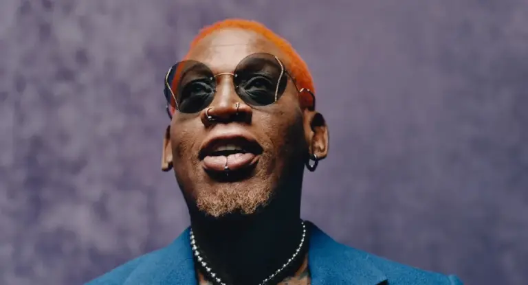 Dennis Rodman recebe proposta "incomum" de time da Europa
