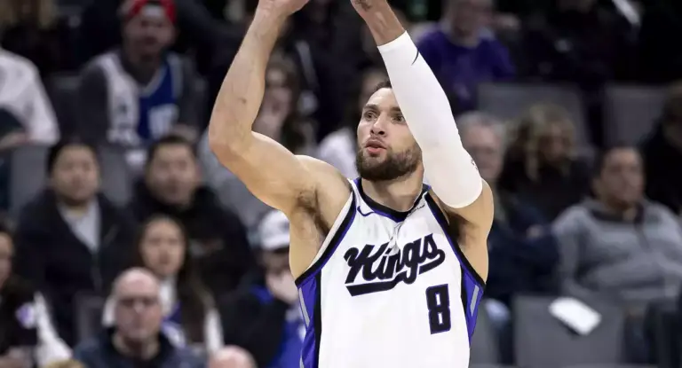 Kings descarta rescindir contrato com Zach LaVine