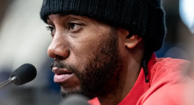 Virou pizza! NBA não vê falha do Clippers em salário de Kawhi Leonard; Liga nega