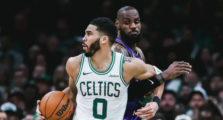 Pai de Jayson Tatum detona elenco do Celtics: "Horrível"