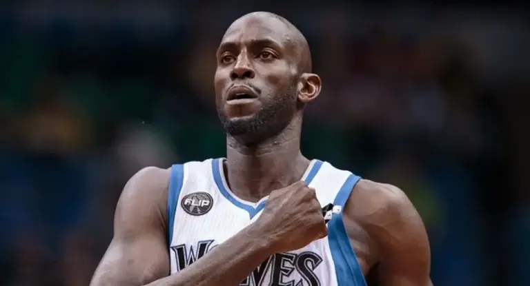 Timberwolves agenda aposentadoria da camisa de Kevin Garnett