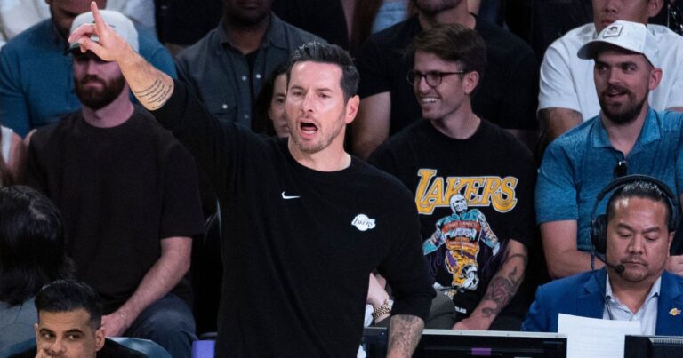 JJ Redick abre a disputa por minutos no Lakers
