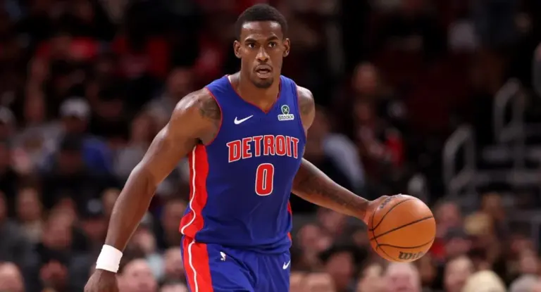 Jalen Duren define valor para renovar contrato com Pistons