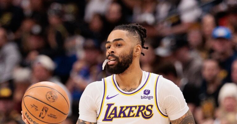 a volta ao Lakers trava