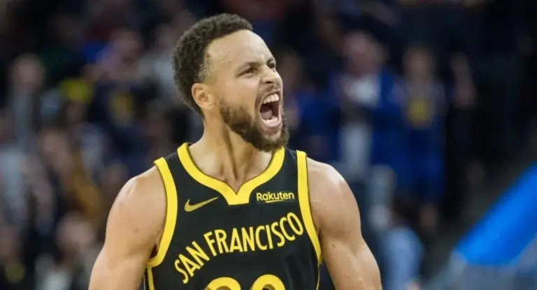 Stephen Curry não tem pressa em estender contrato com Warriors