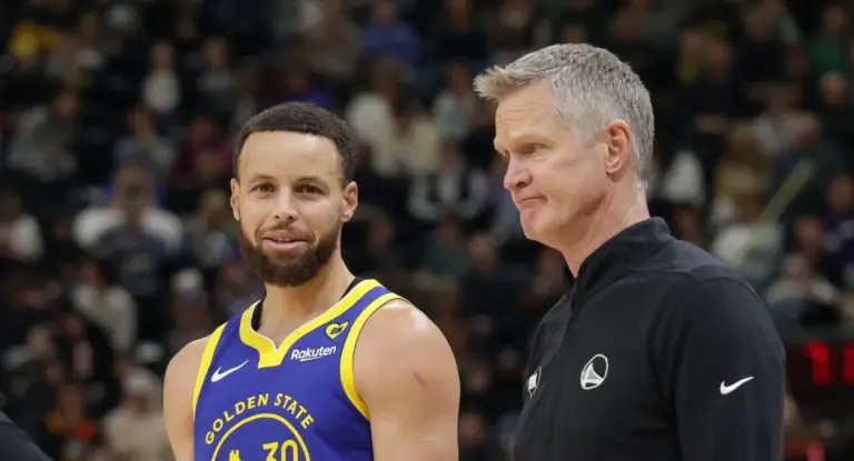 Warriors entra em alerta por joelho de Stephen Curry