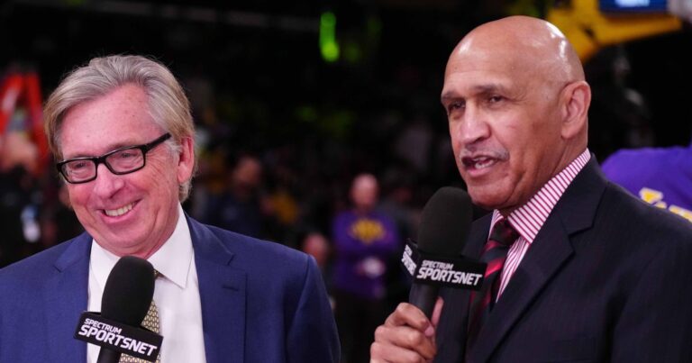 a nova equipe de TV do Lakers