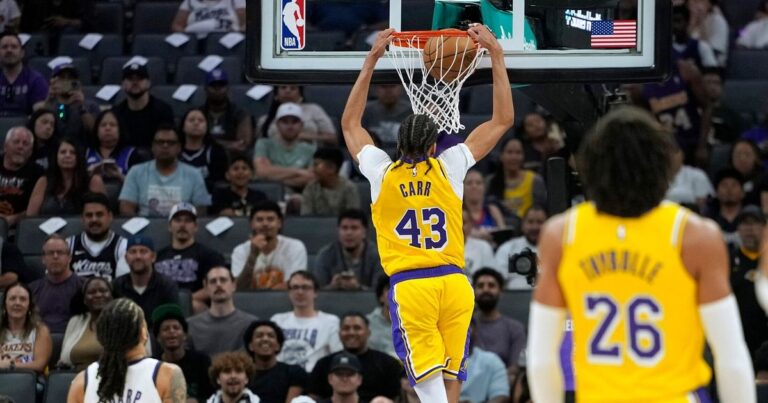 os 19 pontos do calouro do Lakers