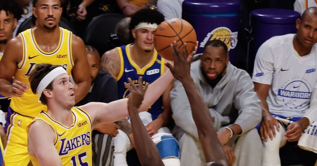Lakers invicto busca o melhor começo desde 2010-11