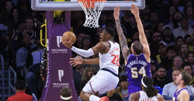 Lakers perde no rebote e acende alerta contra o Jazz