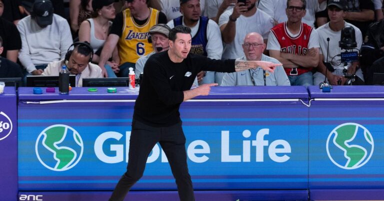 Lakers antes da estreia: o que falta resolver