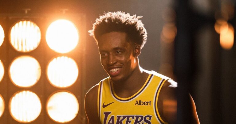 Sexton estreia pelo Lakers; LaRavia é dúvida
